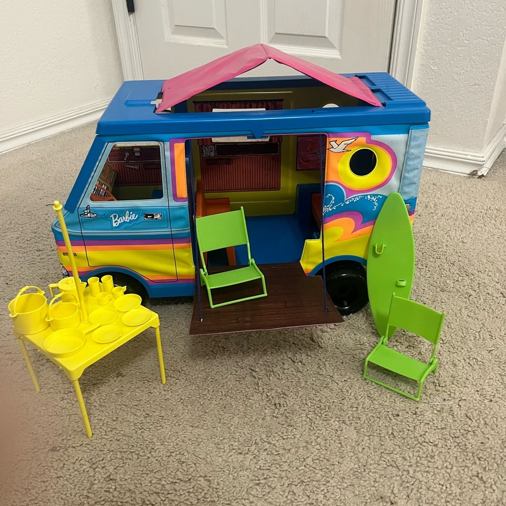 1973 Barbie Beach Van (Vintage)